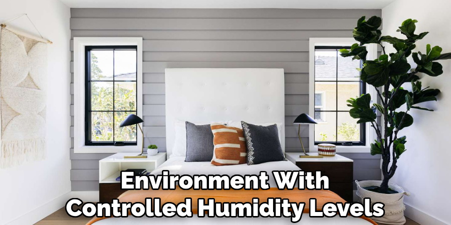 Environment With Controlled Humidity Levels