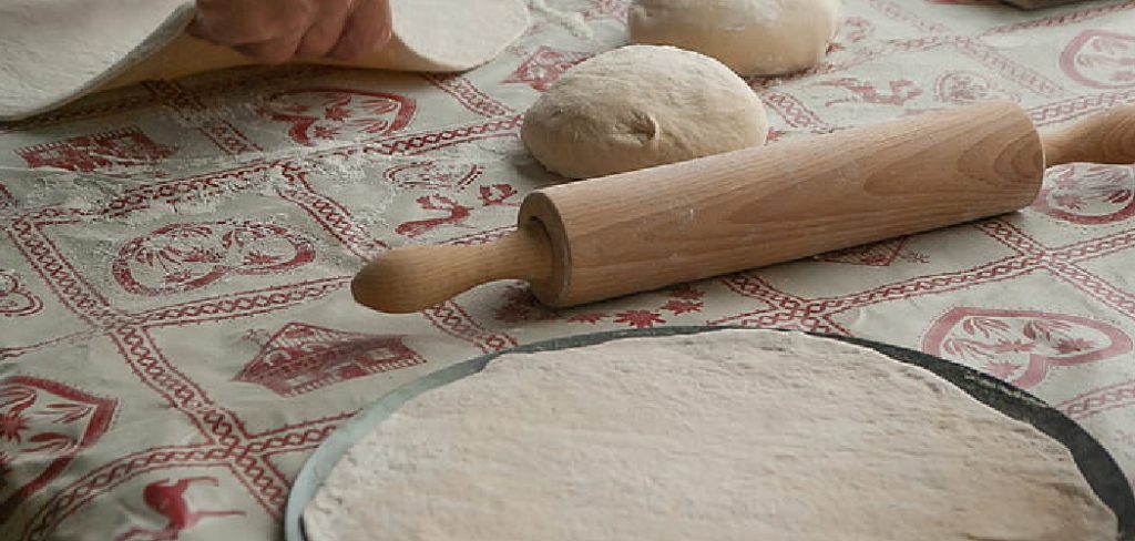 How to Clean Wooden Rolling Pin