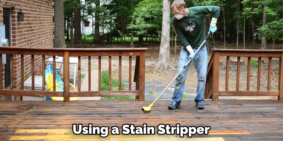 Using a Stain Stripper