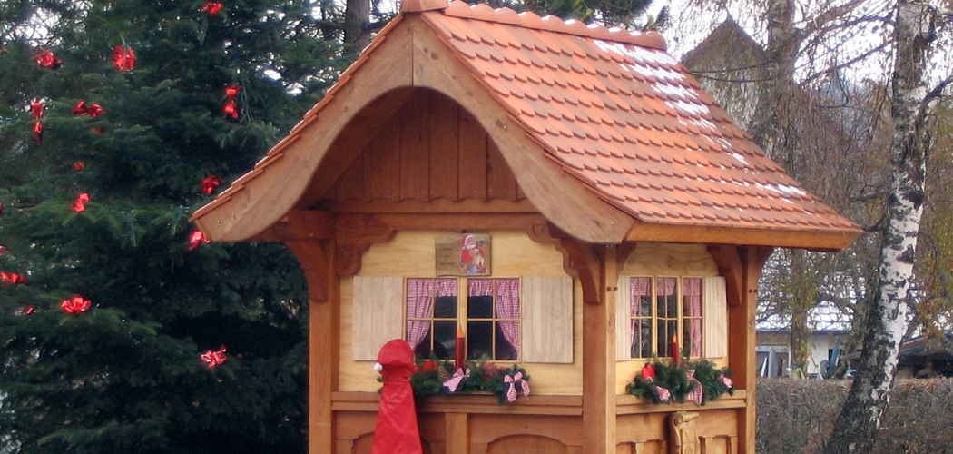 How to Build a Playhouse Roof