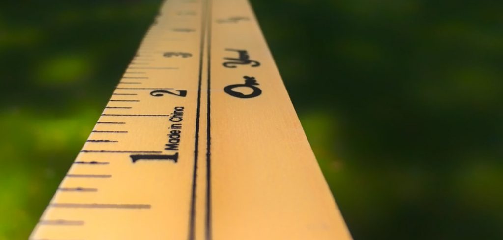 How to Measure Yard for Fence