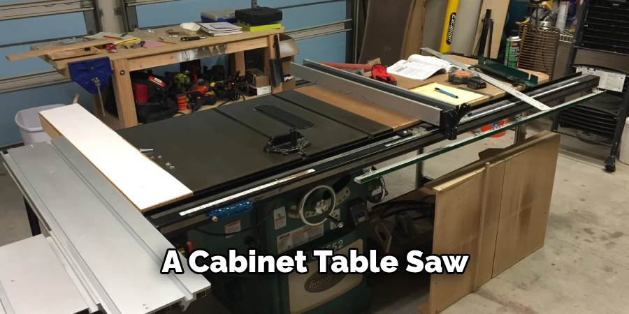 A Cabinet Table Saw