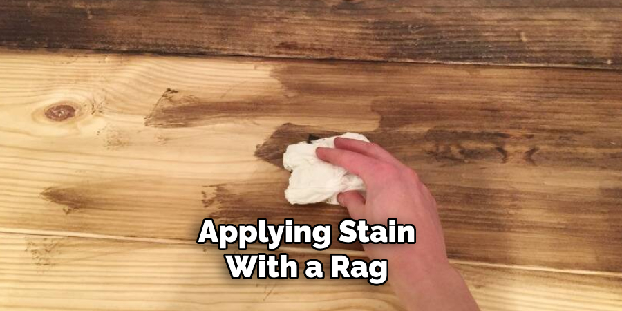 Applying Stain With a Rag 