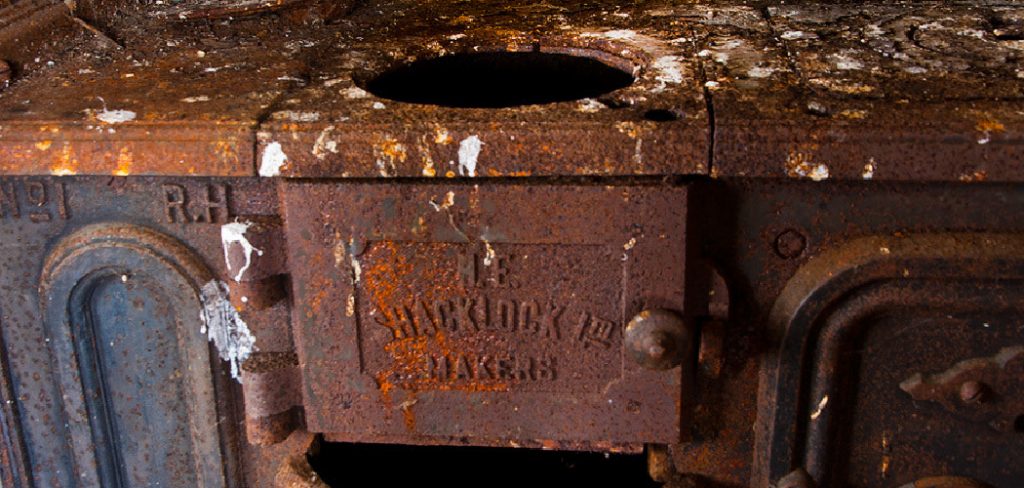 How to Get Rust off a Wood Stove