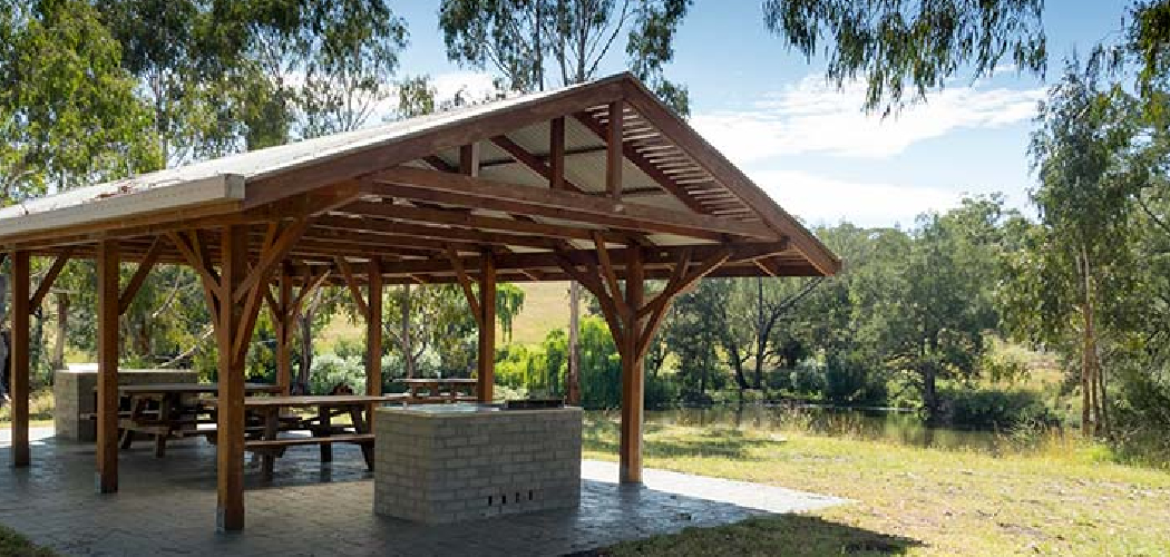 How to Lay a Wood Platform for a Shed