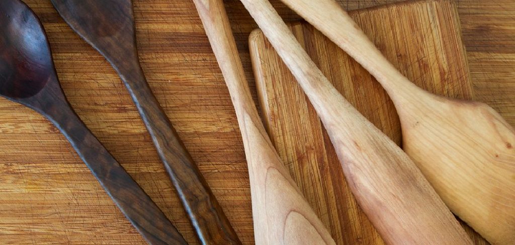 How to Season Wooden Spoons