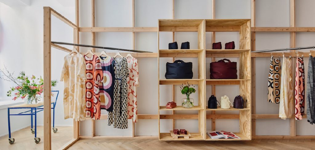How to Build a Built in Closet