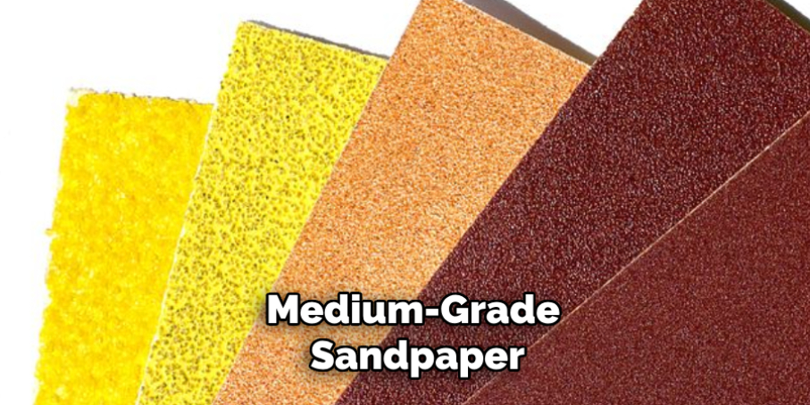 Medium-grade Sandpaper