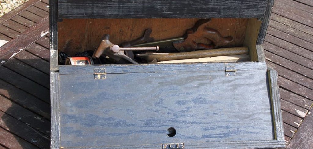 How to Build a Wooden Toolbox