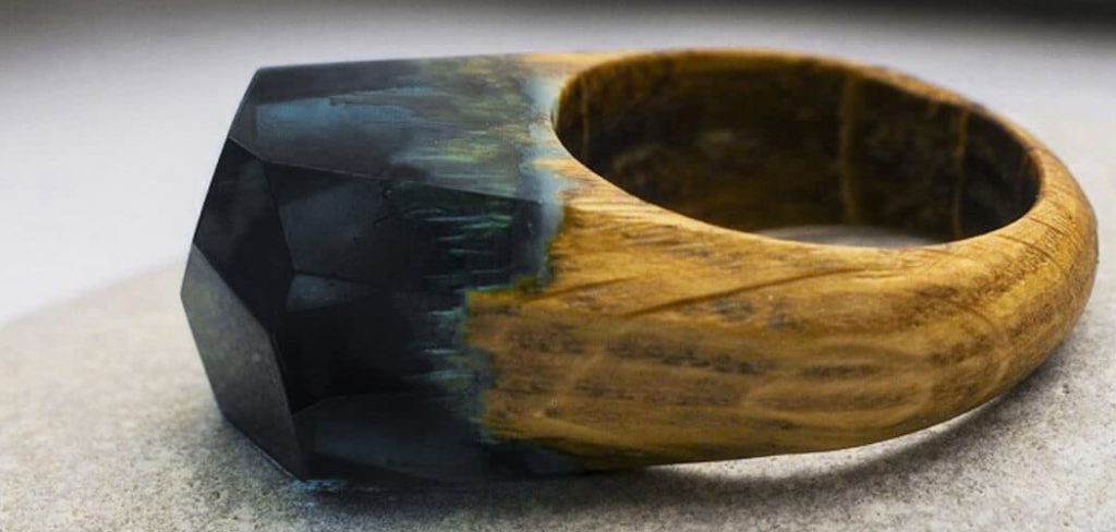 How to Color Epoxy Resin Black