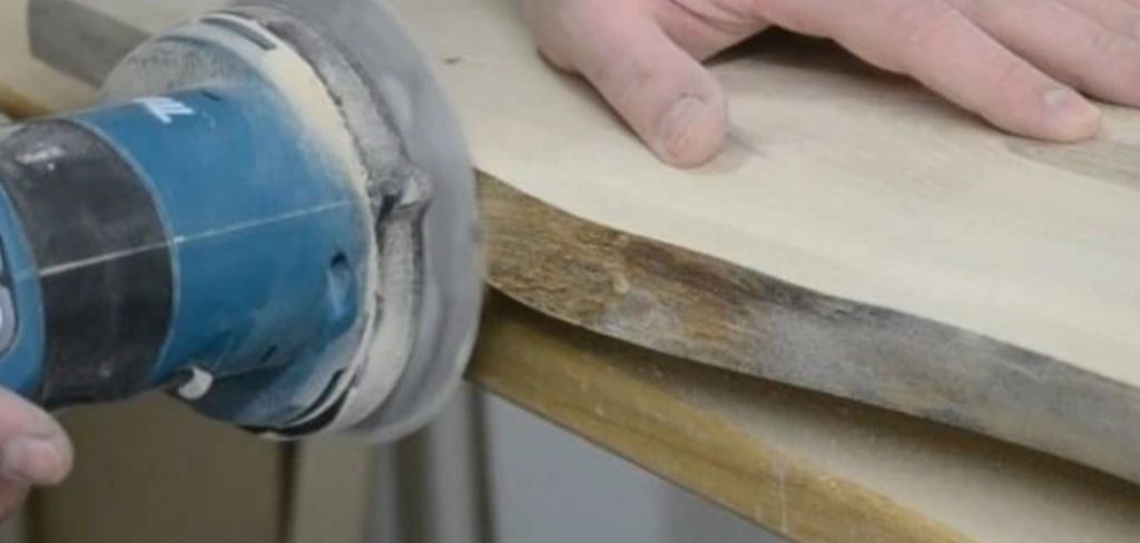 How to Round Wood Edges with a Dremel