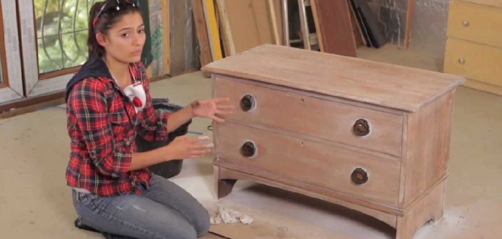 How to Sand Detailed Wood Furniture